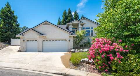 1030 Tulare Court, Redding, CA 96003