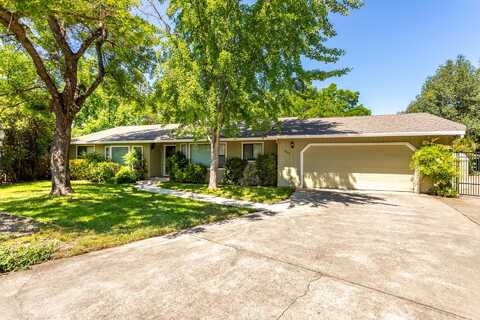 3484 Bello Court, Redding, CA 96002