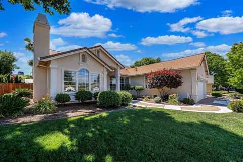 2468 Cumberland Drive, Redding, CA 96001