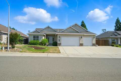3372 Old Lantern Drive, Redding, CA 96003