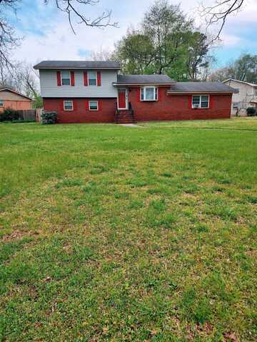 3701 Pecan Grove Dr, Huntsville, AL 35810