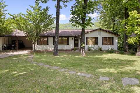 329 Harris Dr, Florence, AL 35633
