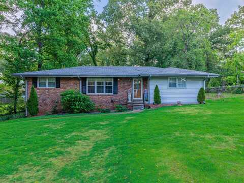 1605 Winston St, Florence, AL 35630