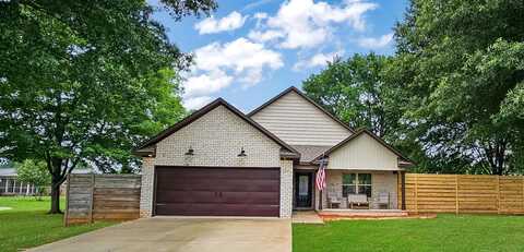 99 Elizabeth St, Muscle Shoals, AL 35661