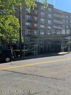 55 Austin Place, Staten Island, NY 10304
