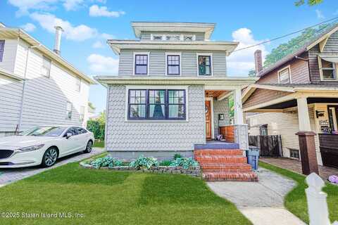 137 Hagaman Place, Staten Island, NY 10302