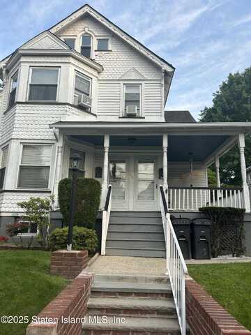 918 Forest Avenue, Staten Island, NY 10310