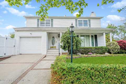 284 Todt Hill Road, Staten Island, NY 10314