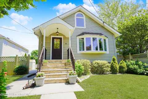 39 Summit Avenue, Staten Island, NY 10306