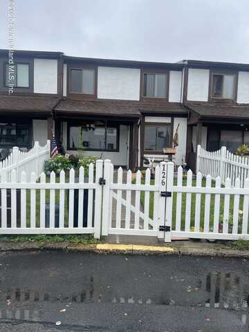 126 Parkview, Staten Island, NY 10314