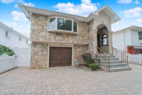 748 Tysens Lane, Staten Island, NY 10306