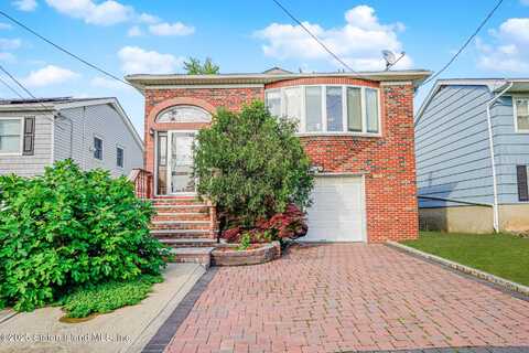 151 Abingdon Avenue, Staten Island, NY 10308