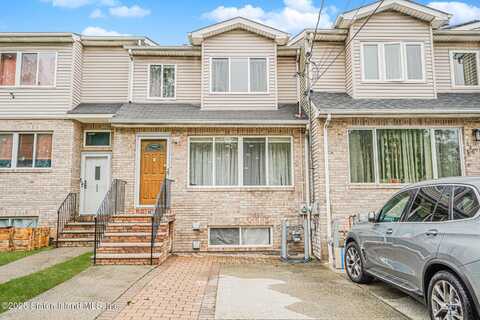 587 Bloomingdale Road, Staten Island, NY 10309