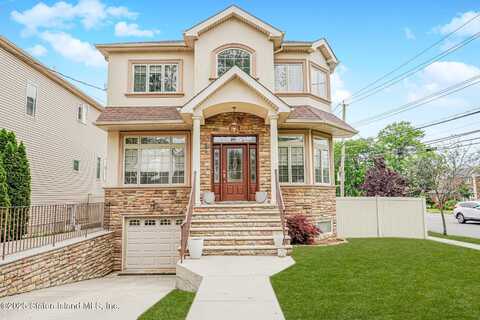 694 Edgegrove Avenue, Staten Island, NY 10312