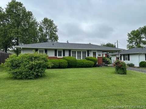 207 Southern Avenue, Salem, IN 47167