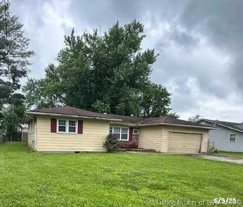129 E Larry Lane, Scottsburg, IN 47170