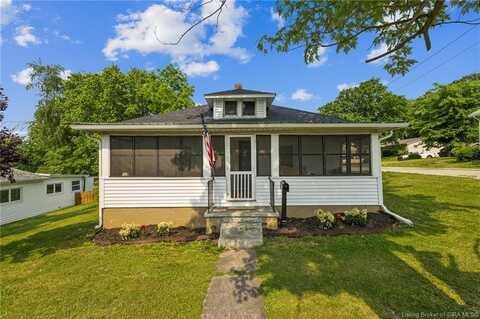 317 NE 3rd Street, Paoli, IN 47454