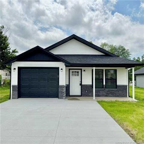 466 East Street, Austin, IN 47102