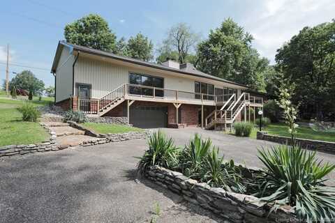 122 Hertzsch Road, Jeffersonville, IN 47130