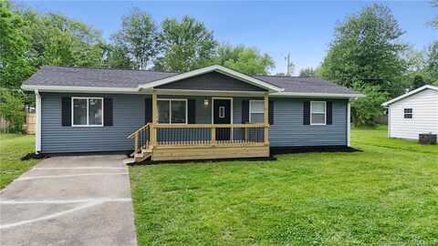 1215 Kenwood Drive, Austin, IN 47102