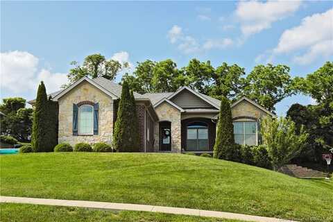 2004 Leanders Road, Floyds Knobs, IN 47119