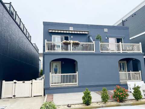 9704 Ventnor Ave, Margate City, NJ 08402