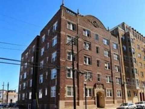 33 S Iowa Ave, Atlantic City, NJ 08401