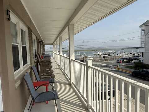9500 Amherst Ave, Margate City, NJ 08402