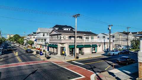 1061 Asbury Ave, Ocean City, NJ 08226