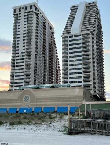 3101 Boardwalk, Atlantic City, NJ 08401