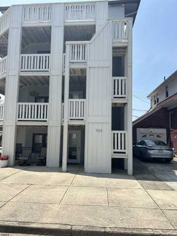104 S Frankfort Ave, Ventnor City, NJ 08406