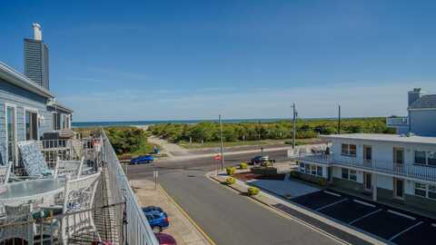3719 Ocean Ave Dr, Brigantine, NJ 08203