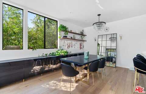 2903 W Steinbeck Dr, Los Angeles, CA 90039