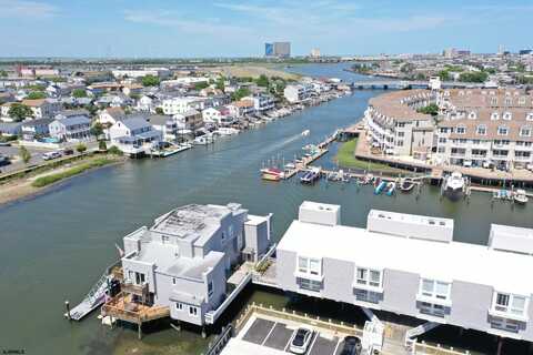 151 N Annapolis Ave, Atlantic City, NJ 08401