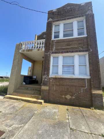 122 Dewey Pl, Atlantic City, NJ 08401