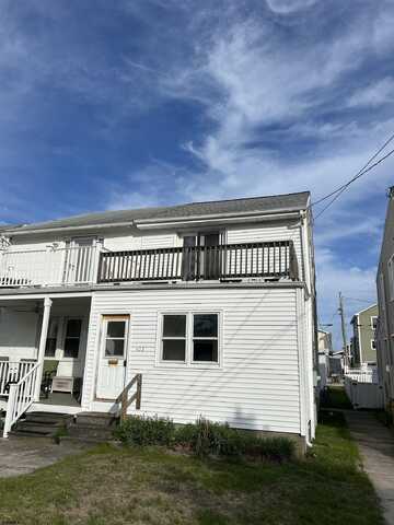 423 Bay Ave, Ocean City, NJ 08226