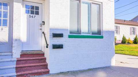 547 N Connecticut Ave, Atlantic City, NJ 08401