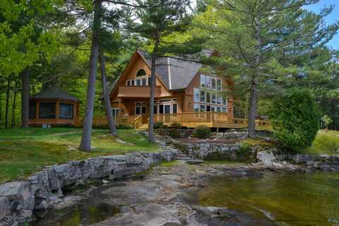 4 Oak Island, Hammond, NY 13646