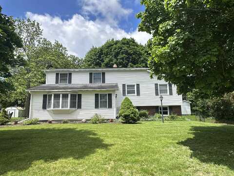 12 Haggerty Rd, Potsdam, NY 13676