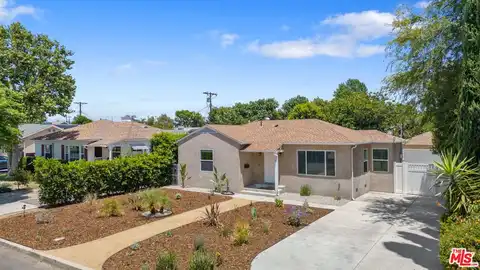 7718 Genesta Ave, Van Nuys, CA 91406