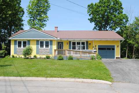 32 Randall, Massena, NY 13662