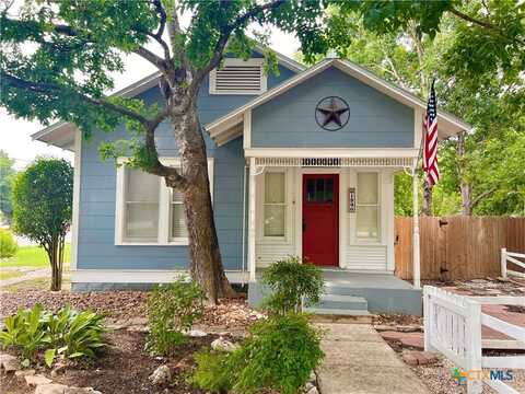 1390 Cross Street, New Braunfels, TX 78130
