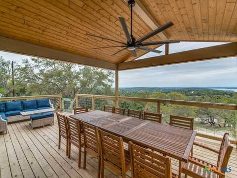 268 White Oak Drive, Canyon Lake, TX 78133