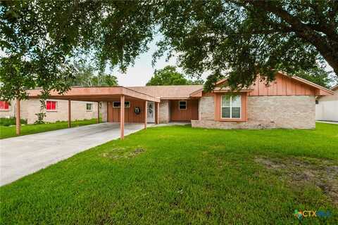 609 Jackson Street, Edna, TX 77957