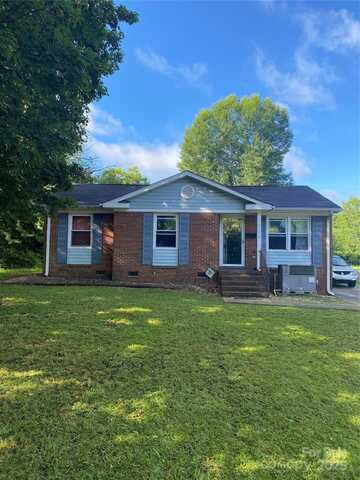 3774 Seaman Drive, Charlotte, NC 28217