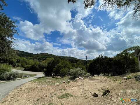 5766 Chimney Rock, Canyon Lake, TX 78133