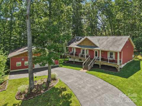 39 Catatoga Lane, Mills River, NC 28759