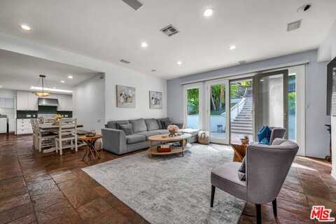 10321 Rochester Ave, Los Angeles, CA 90024