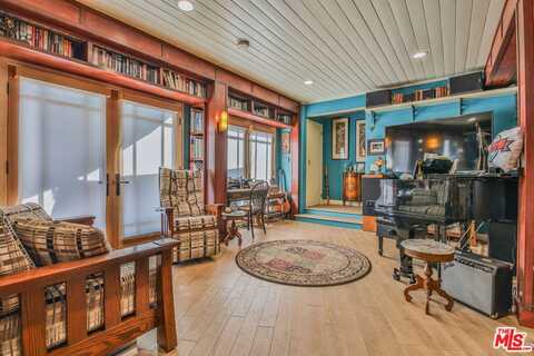 4174 Madison Ave, Culver City, CA 90232
