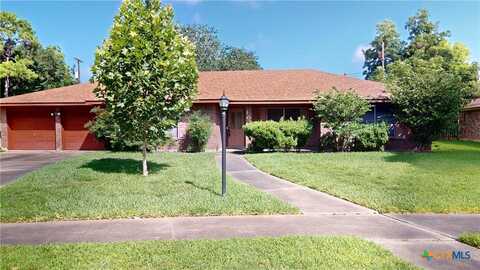 107 Hampton Court, Victoria, TX 77904